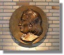 Johann Peter Eckermann, Bronzerelief 2008